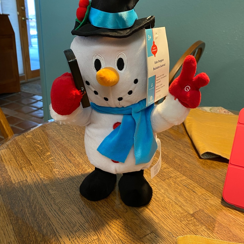 Gemmy Dancing Snowman with Blue Hat and Red Mittens